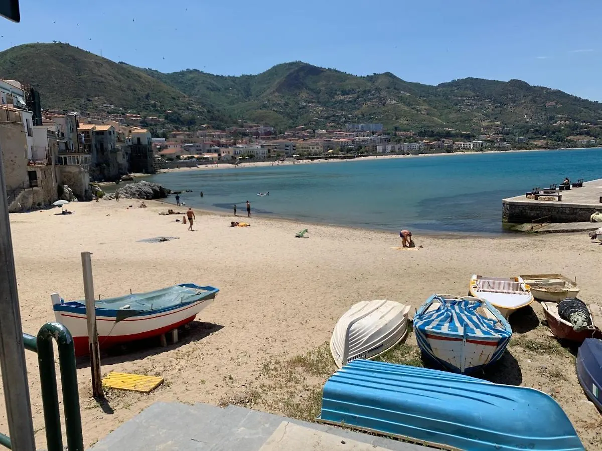 Antoinette Maison Apartment Cefalu